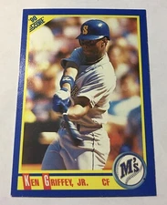 1990 ScoreKen Griffey Jr #560 Error Blue Dot On Mariners Logo Baseball Card HOF