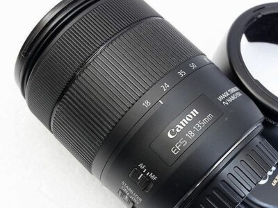 Canon EF-S 18-135mm F3.5-5.6 IS USM AF Zoom Lens with Hood