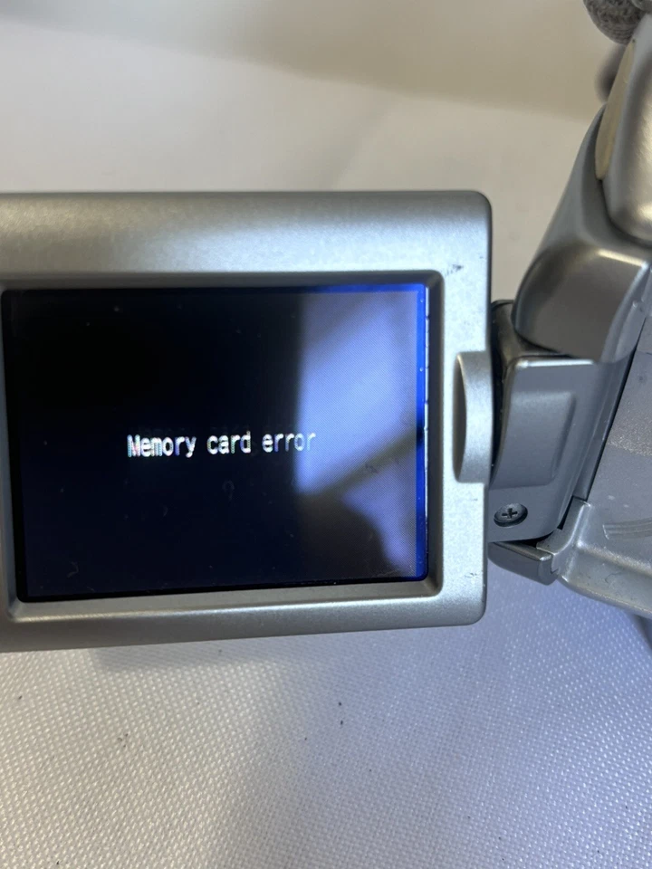 Canon PC 1130 Power Shot S2 IS Digital Camera 12X Zoom For Parts Only - Image 2 of 4