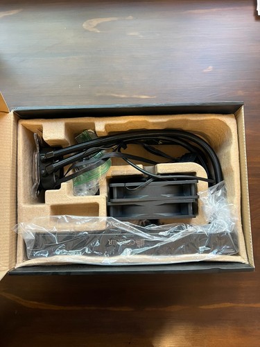 Corsair iCUE H150i RGB PRO XT Liquid CPU Cooler - Afbeelding 2 van 3