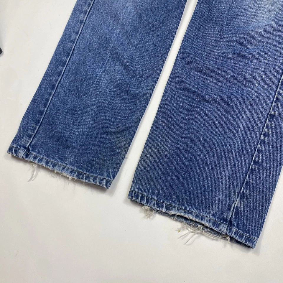 Vintage Lee Riders Jeans Men 34x30 Blue Denim Bootcut 70s Distressed Yellow Tag - Image 3 of 4
