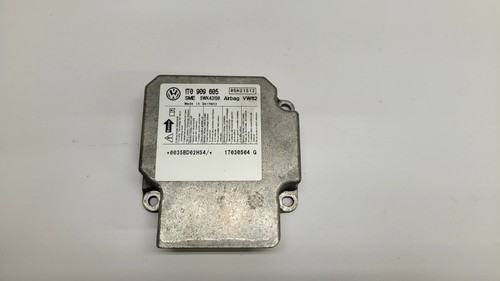 VW Touran 1T  Airbagsteuergerät Airbag Steuergerät 1T0909605  (03)