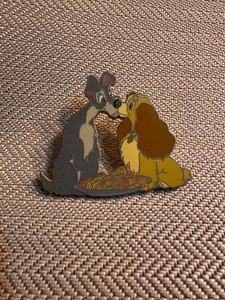 Lady and the Tramp spaghetti kiss 2008 Disney Trading pin