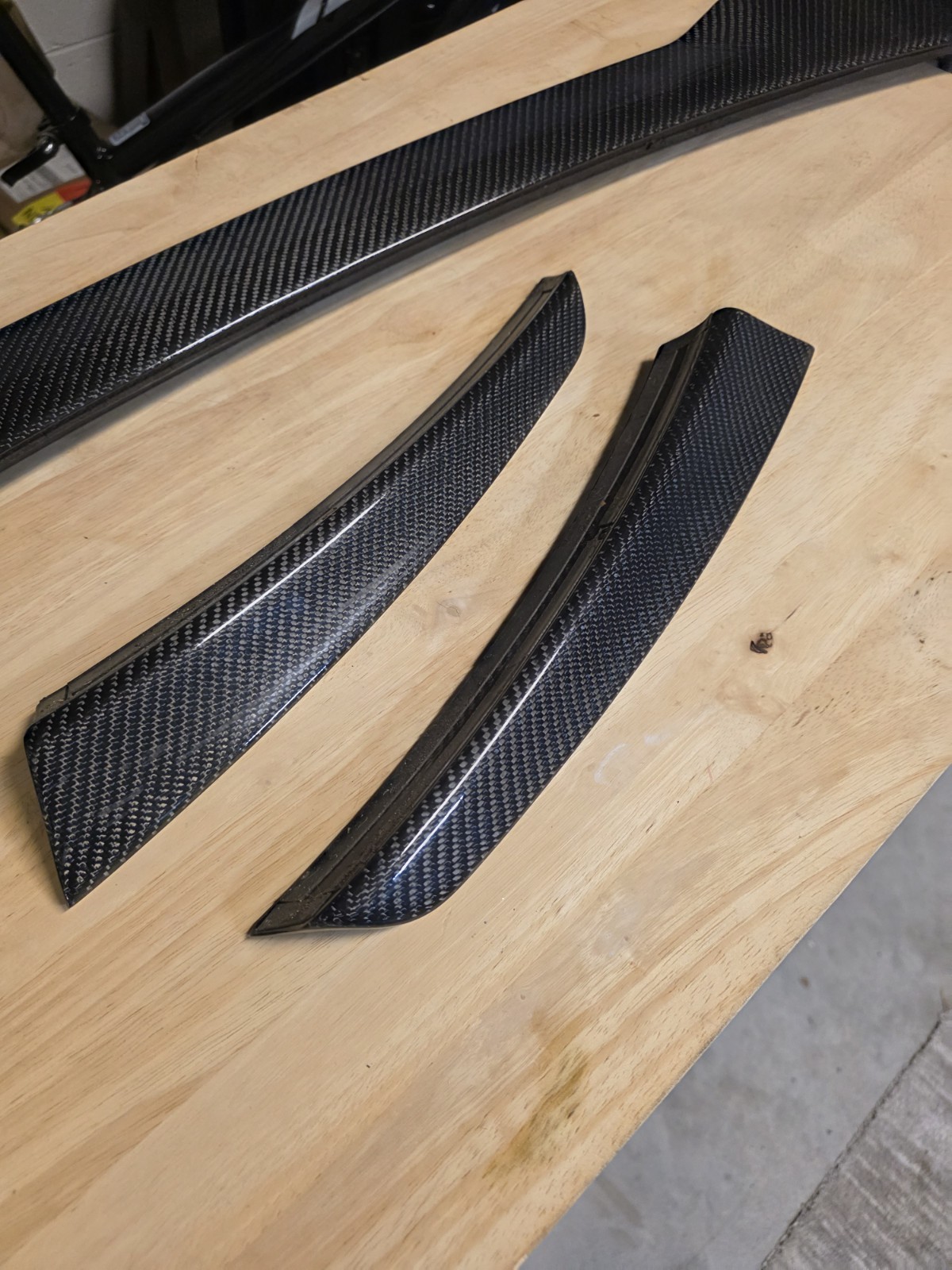Audi R8 - Carbon Fiber Rear Spoiler Wing Lip (For Gen 1) 