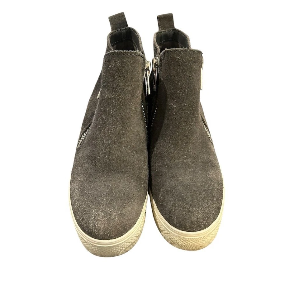 Steve Madden Botín Para Mujer Talla 7 Gris Gamuza Cuña Tenis Zapatos Cremallera Lateral Foto 3 de 4