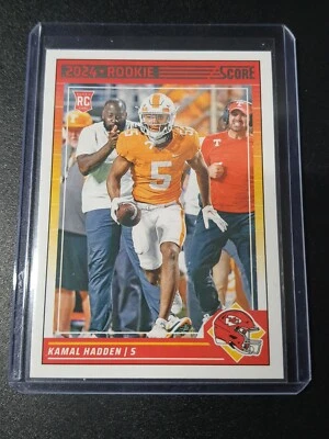 Kamal Hadden - Score Football 2024 - Kansas City Chiefs - Rookie - RC - Bild 1 von 2
