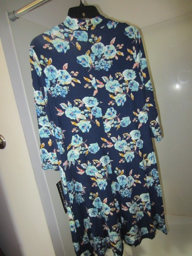 NWT women's 3/4 sleeve dress madison leigh Size 12 Navy/floral RETAIL 69.00 - Picture 10 of 13