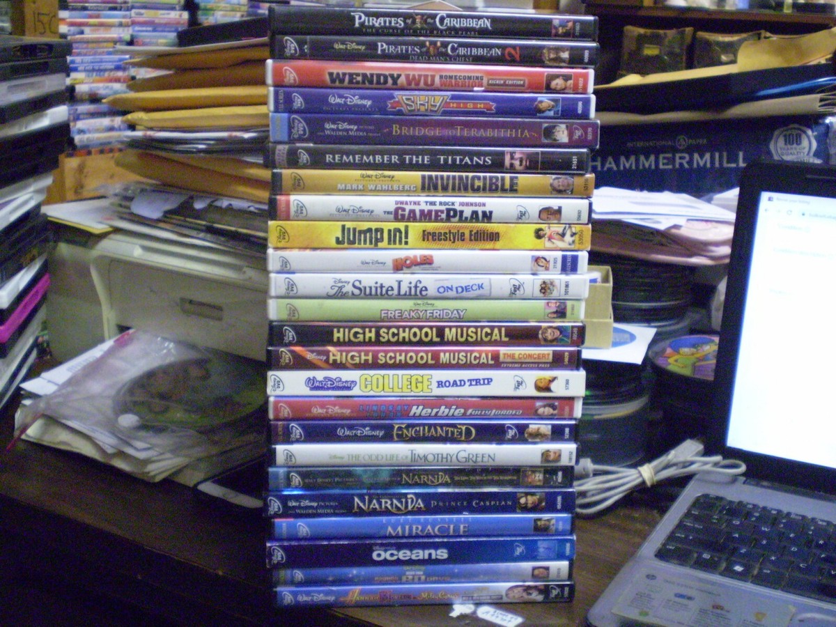 Disney's 10, 11, 12 DVDセット Disney Princess set of 10 on DVD. Snow White, Mulan, Tangled