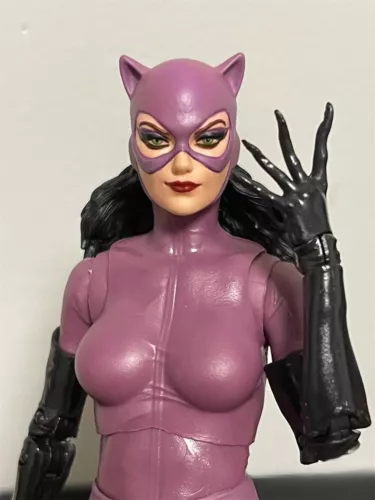 Figura de acción Mcfarlane tallada cabeza de gato Knightfall pintada 1/12 - Imagen 2 de 10