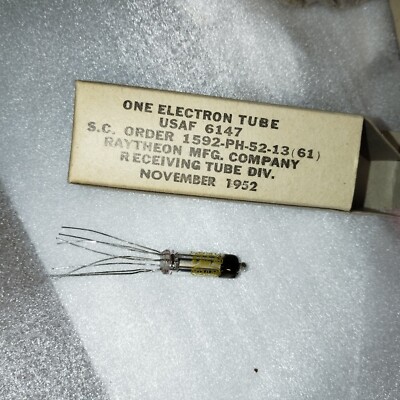 USAF6147  USAF 6147  NOS  tube electronique   Raiyheon                tir80CavK