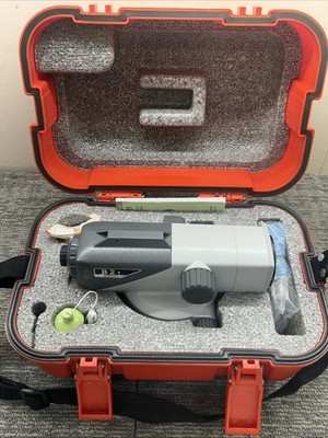 Sokkia Auto Level B21 Surveyor w/ Carry Case  . 63994