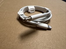 Genuine Apple MUQ93AM/A USB-C to Lightning 1m/3ft Charging Cable - White