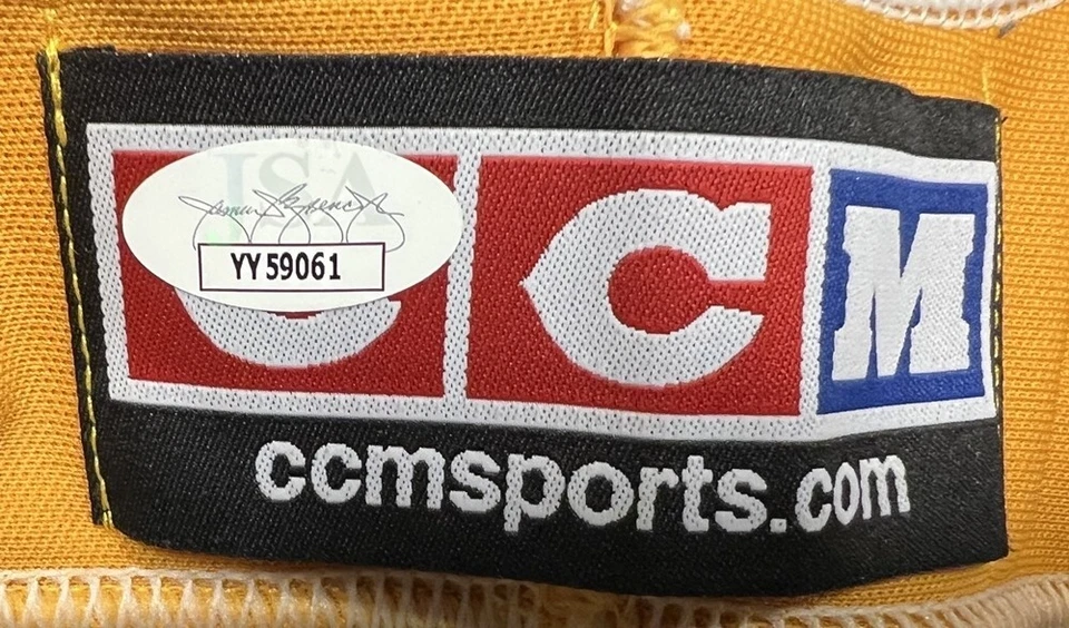 Bobby Orr Signed Authentic CCM Boston Bruins Jersey JSA COA - Image 4 of 4