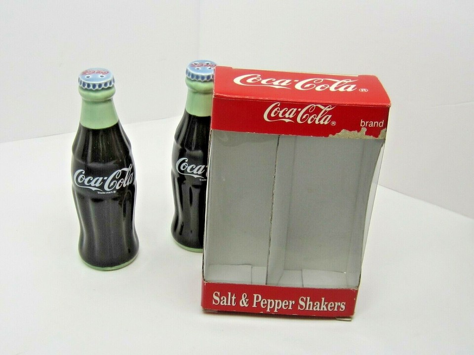 Coca Cola Bottles Salt and Pepper Shakers New With Box Never Used