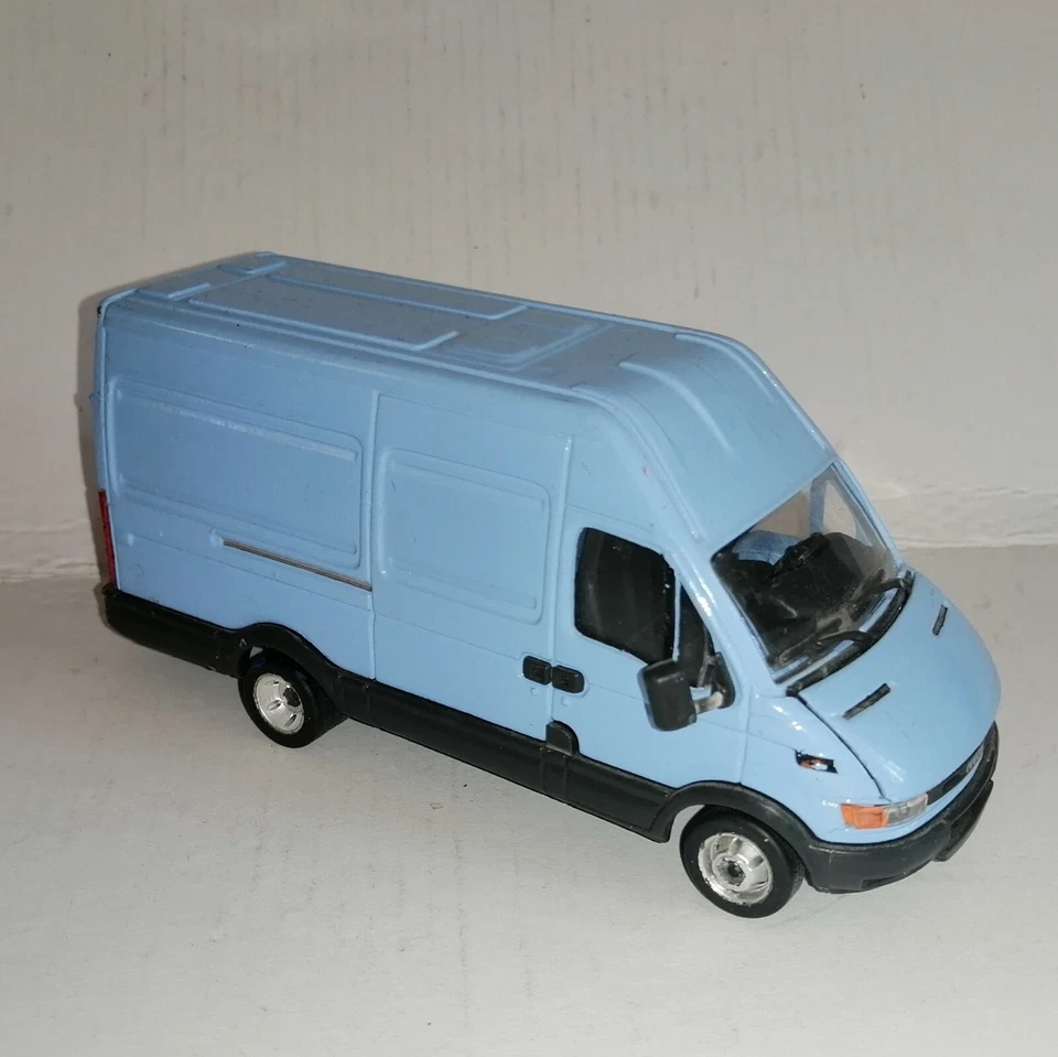 IVECO DAILY AGRITEC MODEL 1/43 NO BOX 2°SCELTA - Immagine 2 di 4