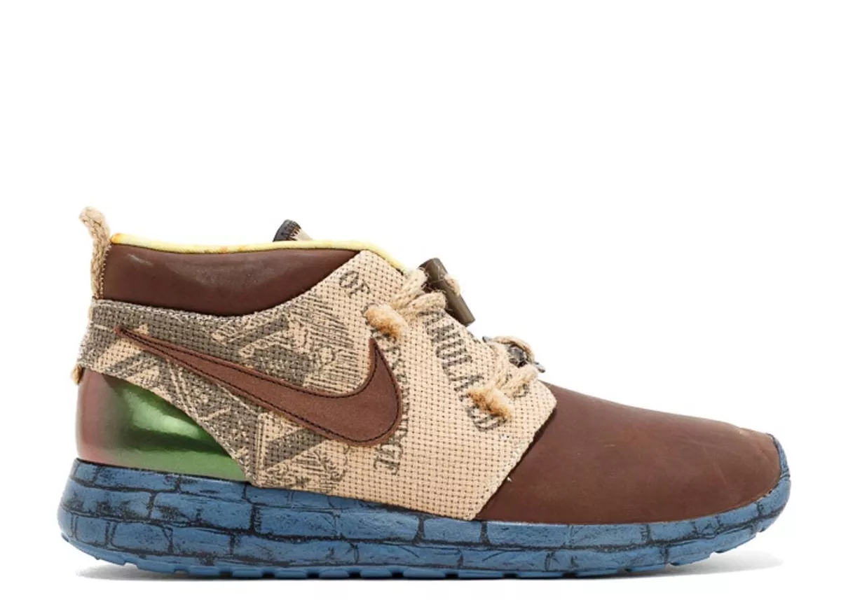 cuello libro de texto Despertar Nike Roshe Run The Boxtrolls Trollstrikes Size 14 748863-200 BROWN | eBay