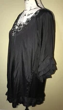 Gossip Girl by Romeo & Juliet Couture Black Ruffle Dress Metallic Lace S D5