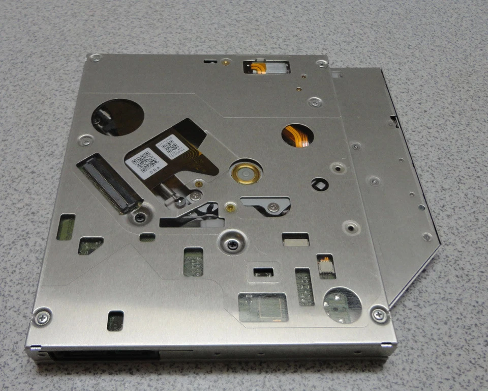 Apple iMac 2011 27" SuperDrive DVD RW AD-5680H-P8 678-0587E probado completamente Foto 3 de 4