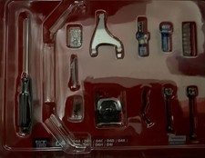 1/8 SCALE EAGLEMOSS BUILD YOUR OWN NISSAN R35 GT-R CAR ISSUE 4 PARTS NO MAG