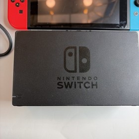 Nintendo Switch Console &ndash; Red & Blue Joy-Cons &ndash; Complete in Box US Model