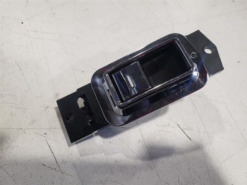 Bentley Continental GT 2005 Front Right Window switch P/N 3W0959858E Photo - $135