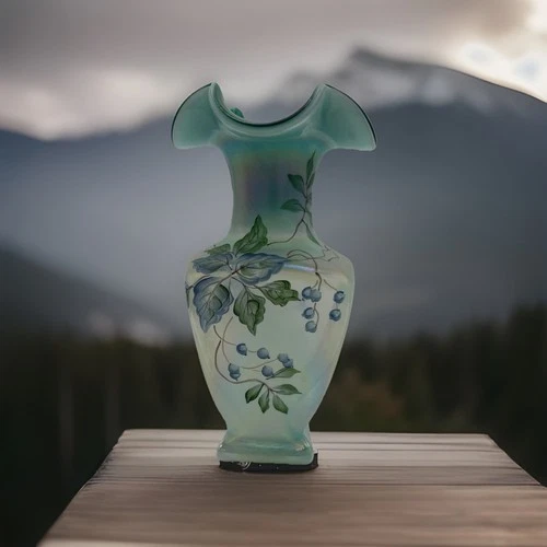 1999 Signed Bill FENTON New Century XXI Green White Opalescent Blueberry Vase 8"