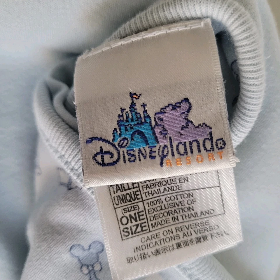 Manta bebé azul Disney Resort 29x36 viene con botón honorario Disney de 3 pulgadas Foto 4 de 4