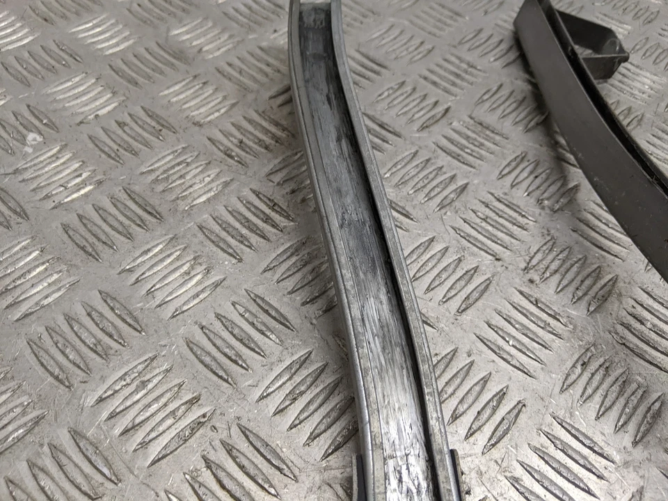 ЗАДНИЕ ДРАЙВЕРЫ SUBARU IMPREZA TURBO 2000 AWD 1998 НАПРАВЛЯЮЩИЙ КАНАЛ ОКНА - Изображение 3 из 4