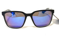 New BODY GLOVE men  s SUNGLASSES Hydrophobic Coating Black White Plastic Square