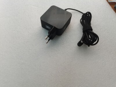 For ASUS Vivobook 15 F1502ZA-DS72 19V 3.42A ADP-65DW Z 4.5mm 65W