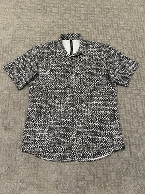 Lululemon Mens Airing Easy Short Sleeve Button Up Shirt Sz Large Ventlight Mesh