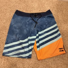 Billabong Men's Flat Front Board Short Blue Orange size 32