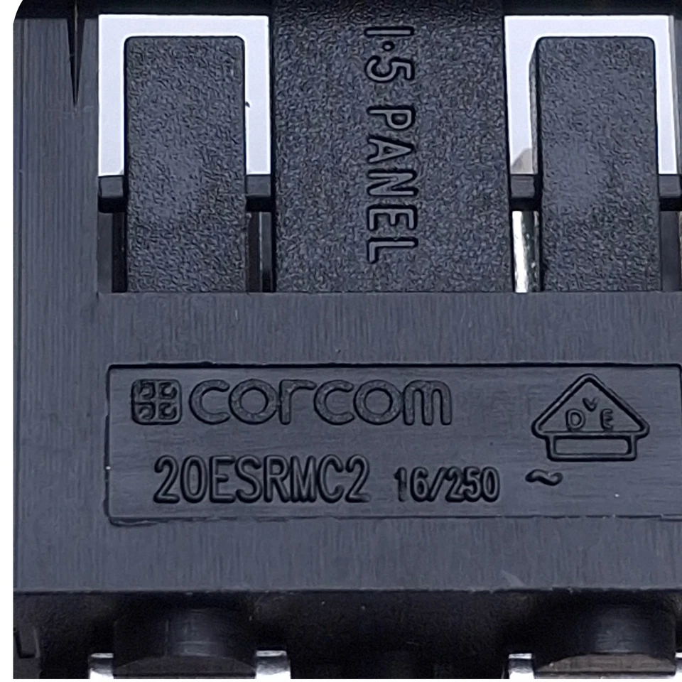 Lot of 15 Corcom 20ESRMC2 Male Power Inlet Connector 20A Max, 120/250VAC - Image 2 of 4