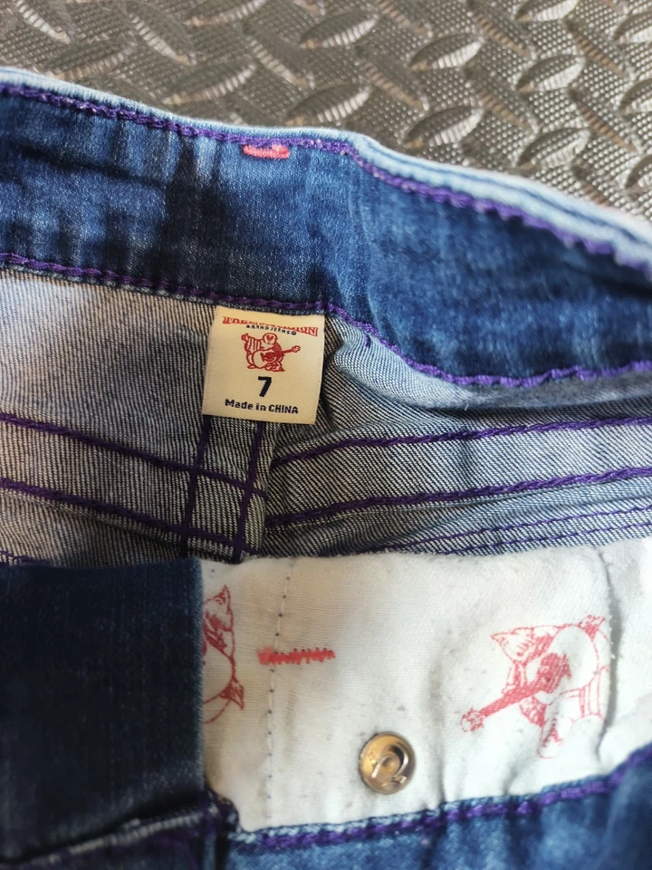 Pantalones cortos True Religion Joey Super T para niñas, talla 7 costuras rosas Foto 3 de 4