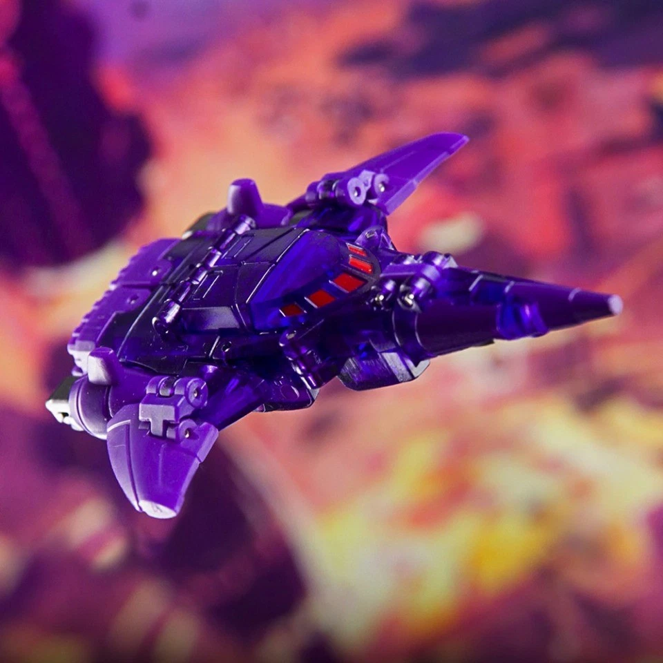 Dr.Wu DW-E35T WINGMAN DW-E34B GOLDEN BEETLE Mini Transformable Toy Action Figure - Image 4 of 4