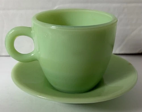 VINTAGE Jadite Restaurant Ware C Handle Coffee Mug Cup  & Saucer EUC￼