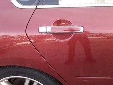 Porte arrière et accessoires Infiniti M35