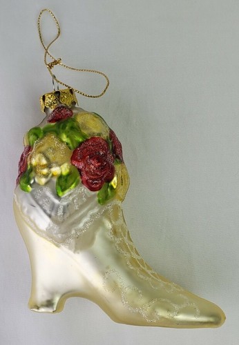 Christmas Ornament Glass Shoe Floral and Sparkly 4" - Picture 2 of 6