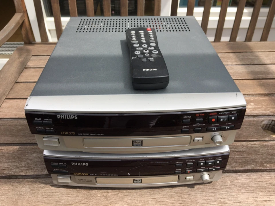 Philips CDR 570 + CDR 538 • CD Recorder
