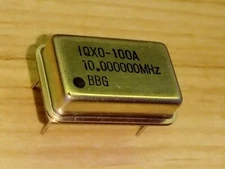 5x | IQXO-100A | 10.000000MHz +/- 0.3ppm, Super Stable Crystal Oscillators | NOS