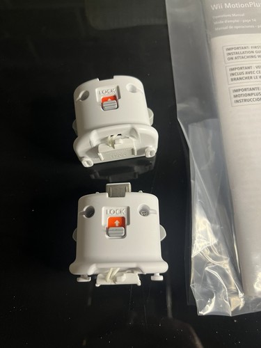 2 Nintendo Wii Motion Plus Adapter OEM MotionPlus - Picture 3 of 6