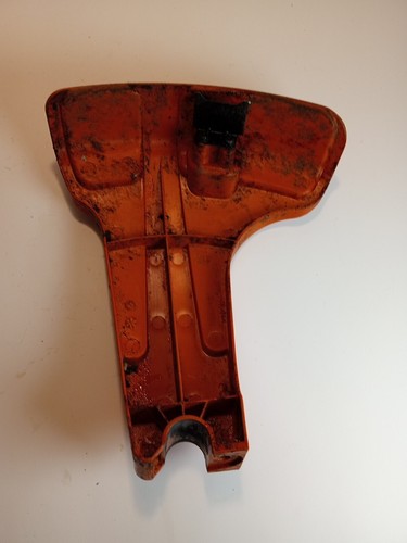 Husqvarna Trimmer 122C Trimmer Guard 574479501 - Picture 2 of 3