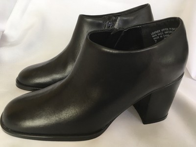 unlisted booties