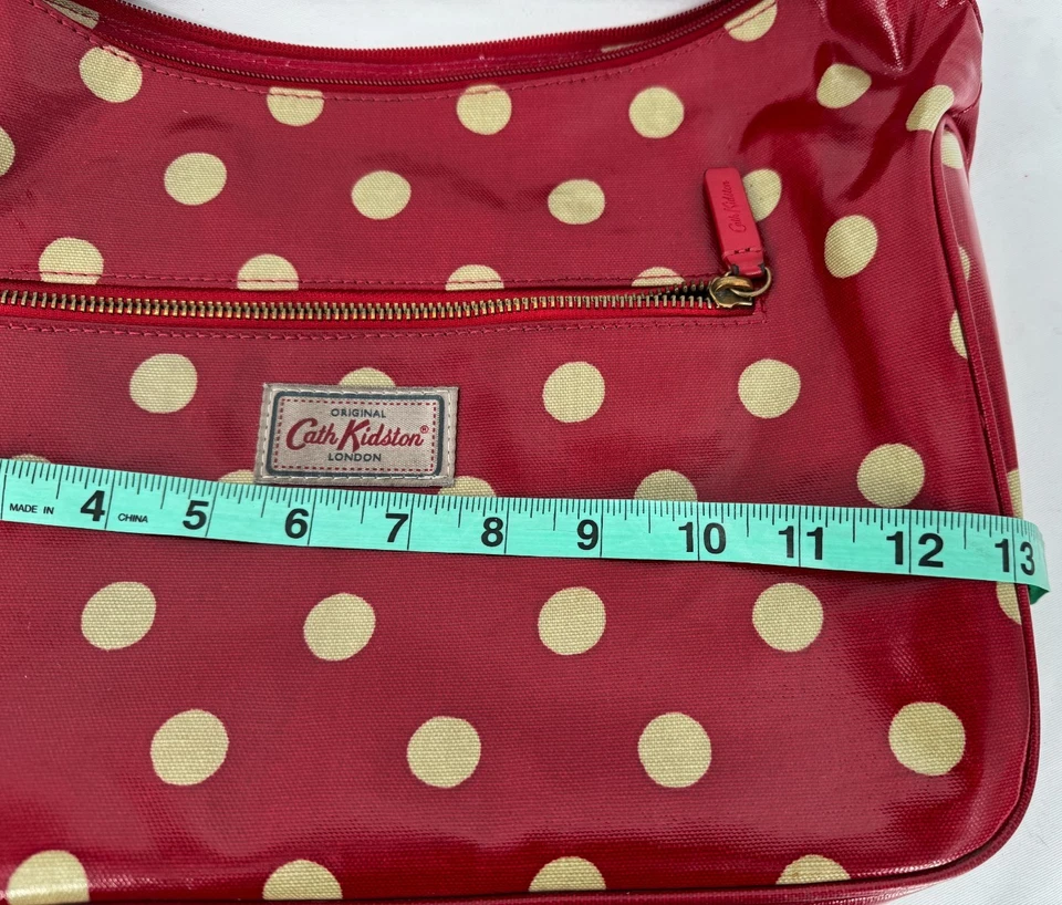 Cath Kidston Rojo Beige Lunares Vinilo Bandolera Bolso Mensajero Bolso Cartera Foto 4 de 4