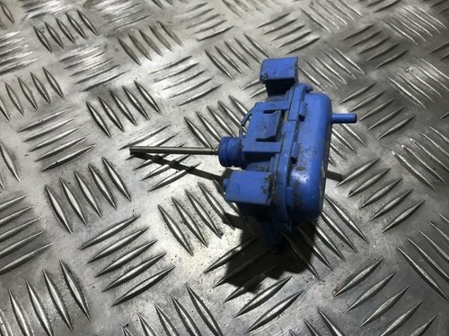 Central locking vacuum pump