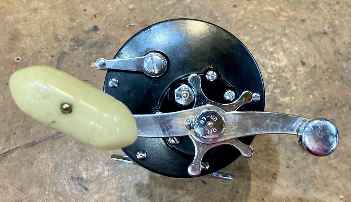 Vintage Penn Long Beach 65 • Saltwater Fishing Reel Vintage Penn Long Beach 65 • Saltwater Fishing Reel