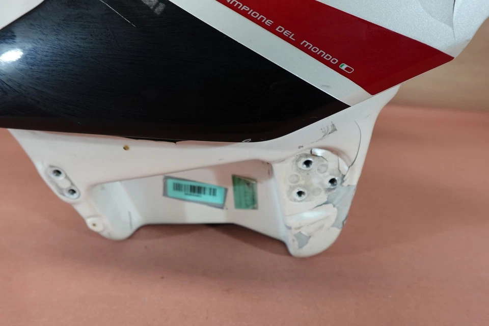 Reservatório de célula de tanque de gasolina 2008 MV AGUSTA BRUTALE - Imagem 3 de 4