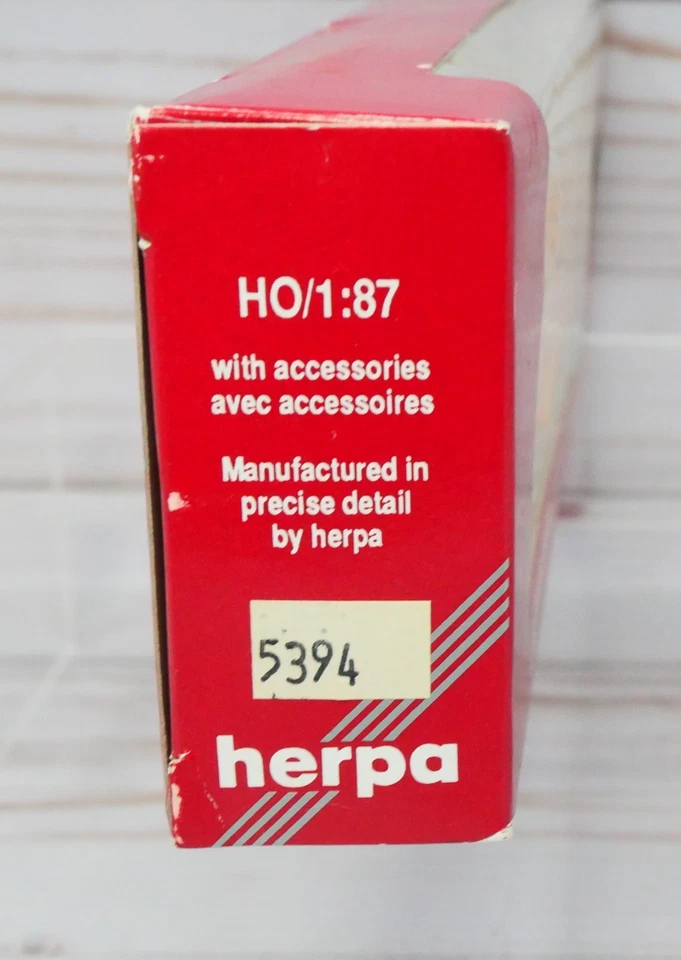 Herpa Promotex 5394, Yellow Heavy Lowboy Equipment Trailer, 1/87 HO Scale - Image 3 of 3