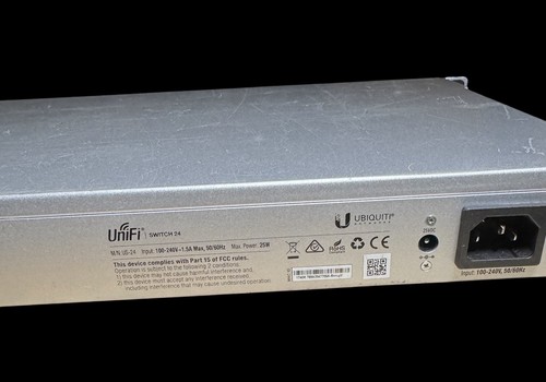 Ubiquiti UniFi 24-Port Fully Managed Gigabit Switch (US-24) - Not PoE Model - Picture 5 of 8