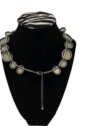 Vintage AVON Lucite Silver Tone Chunky Statement Necklace 16 - 19" - Bild 5 von 6